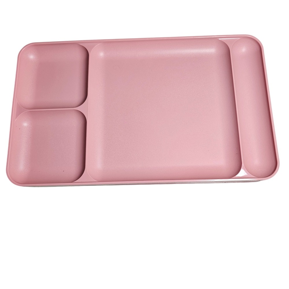MCM Tupperware Vintage Pink Divided Lunch Tray Set of 4 1535-5 USA‎ Cottagecore